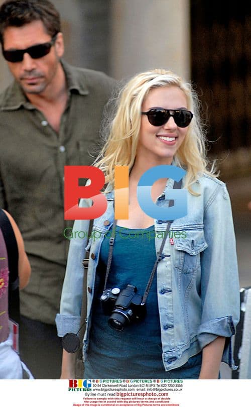 Woody Allen, Scarlett Johansson, and Javier Bardem on film set