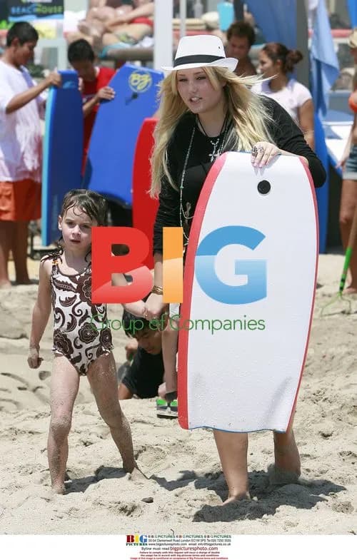 David Hasselhoff and daughter at Baywatch charity event