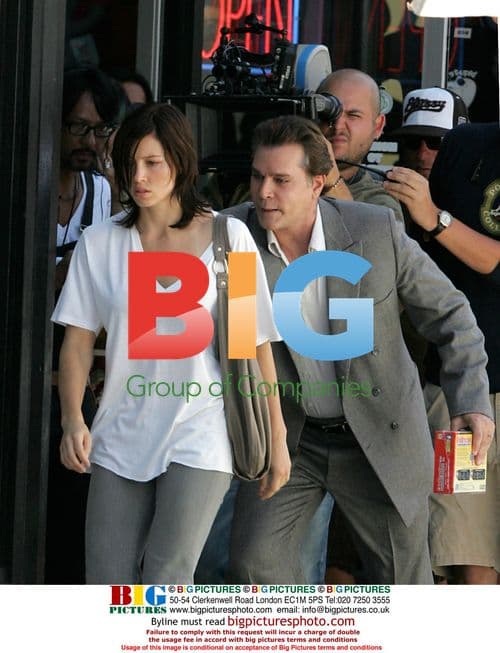 Jessica Biel and Ray Liotta on 'Powder Blue' Set