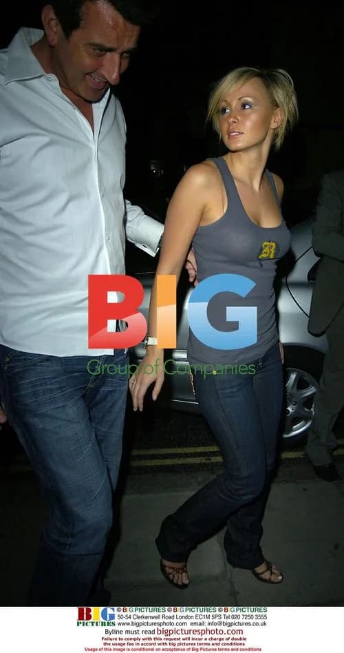 Chanelle Hayes Arriving at Hotel in London