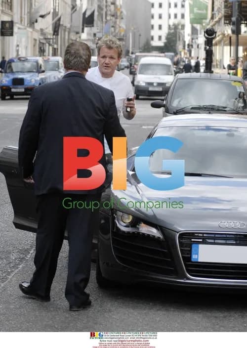 Gordon Ramsay Shows Off New Audi R8 in London