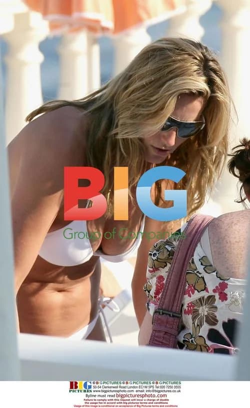 Rod Stewart and Family Vacation in France