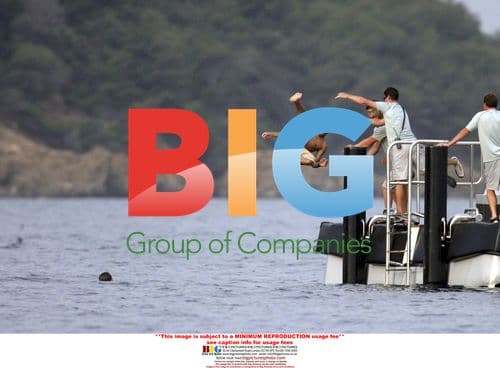 Lewis Hamilton Vacationing in France