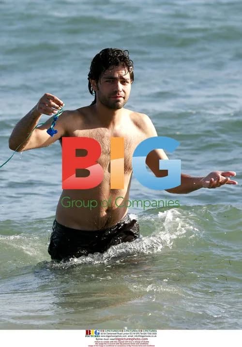 Paris Hilton and Adrian Grenier Enjoy Malibu Beach