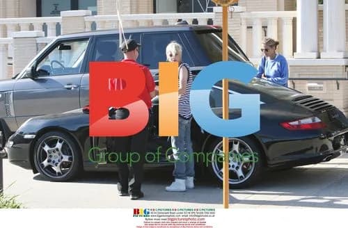 DJ Samantha Ronson Picks Up Porsche