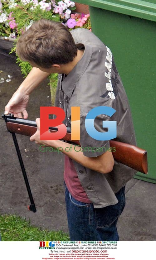 David Platt with gun before TV shooting spree