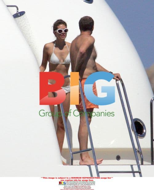 Abramovich and Zhukova on holiday in Sardinia