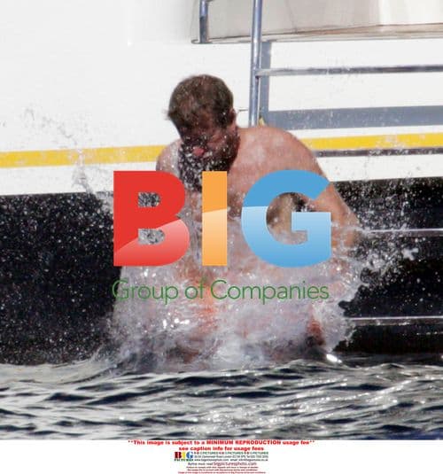 Roman Abramovich and Daria Zhukova in Sardinia