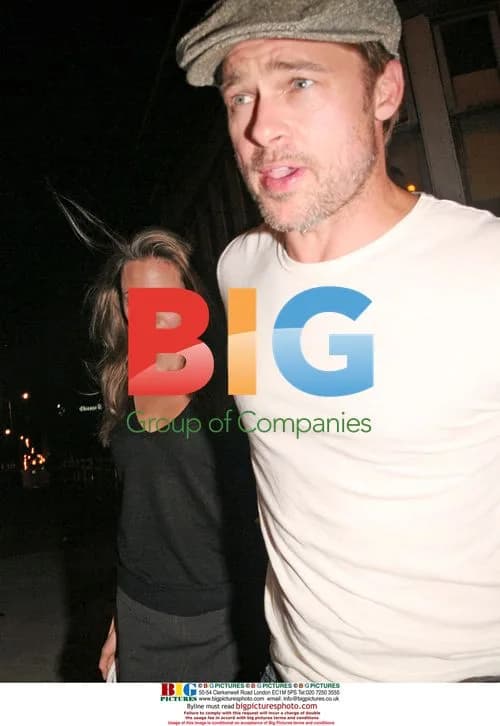 Brad Pitt and Angelina Jolie Dining in Chicago