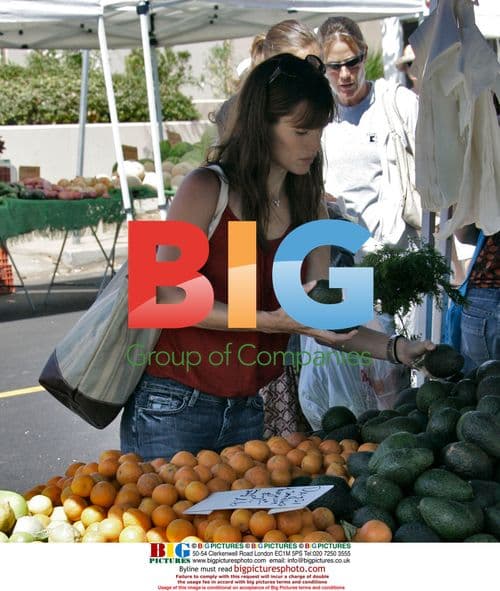 Jennifer Garner at Farmer's Market