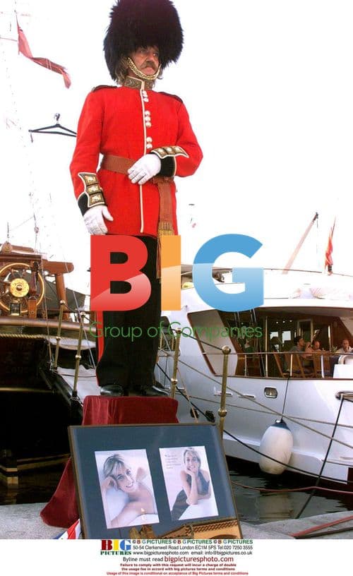 Hommage to Princess Diana in St. Tropez