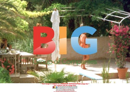 Princess Diana, Sarah Ferguson and Children on Holiday