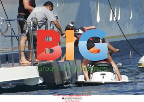 Roman Abramovich and Daria Zhukova in Sardinia