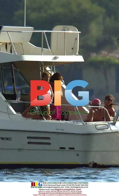 Liam Gallagher and Nicole Appleton on Holiday in France