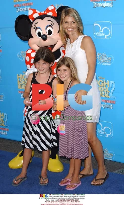Lori Loughlin and daughters at 'High School Musical 2' premiere
