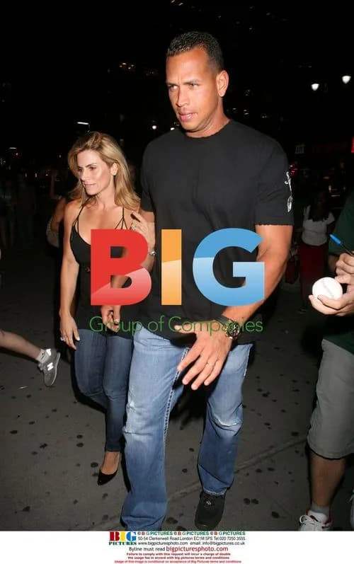Alex Rodriguez and Cynthia at Good Charlotte Concert
