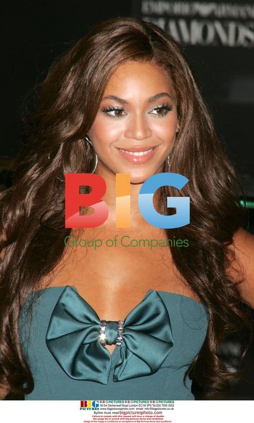 Beyonce Unveils Emporio Armani Diamonds Fragrance