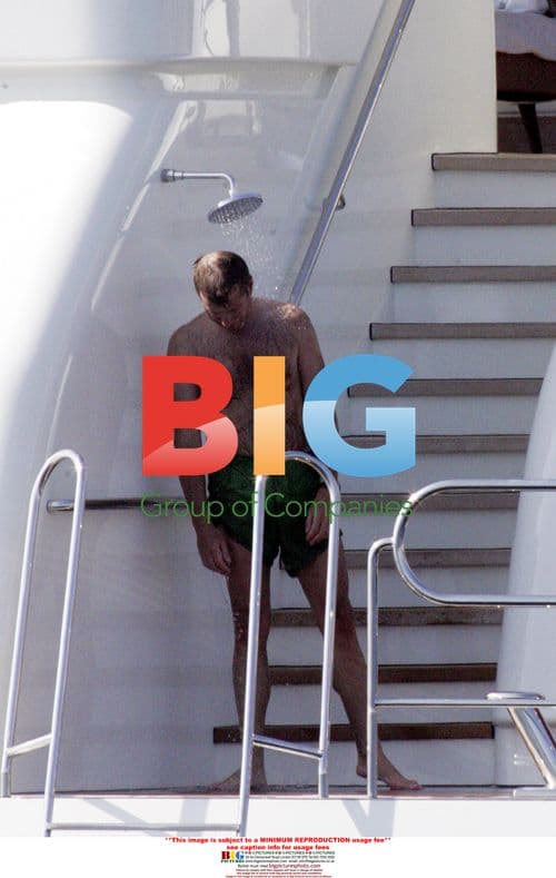 Roman Abramovich and Daria Zhukova on Yacht in Sardinia