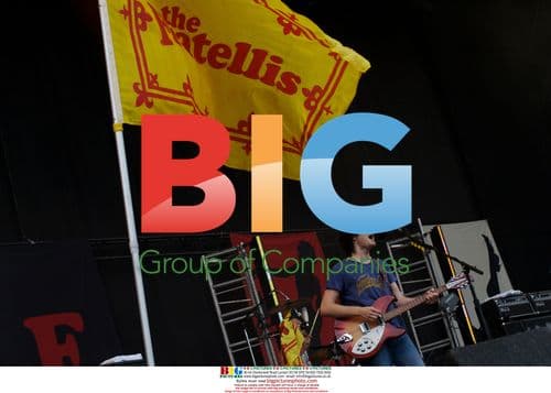 Jon Fratelli and The Fratellis perform at V Festival