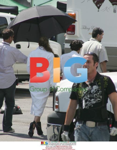 Jennifer Lopez on set of "Do It Well" music video