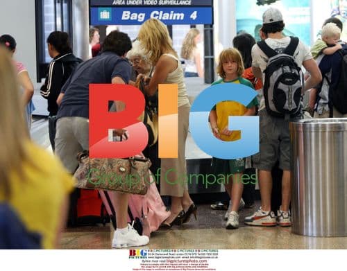 Lohan Family Arrives in Utah to Visit Lindsay