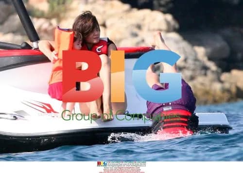 Tom Cruise Vacation with Family