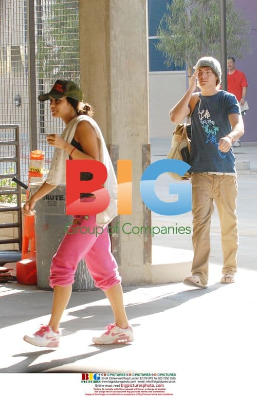 Zac Efron and Vanessa Hudgens at Gym