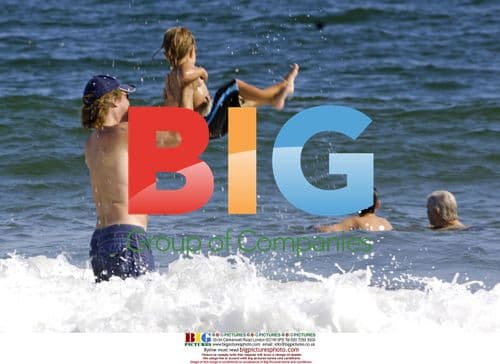 Bon Jovi Enjoys Family Beach Day