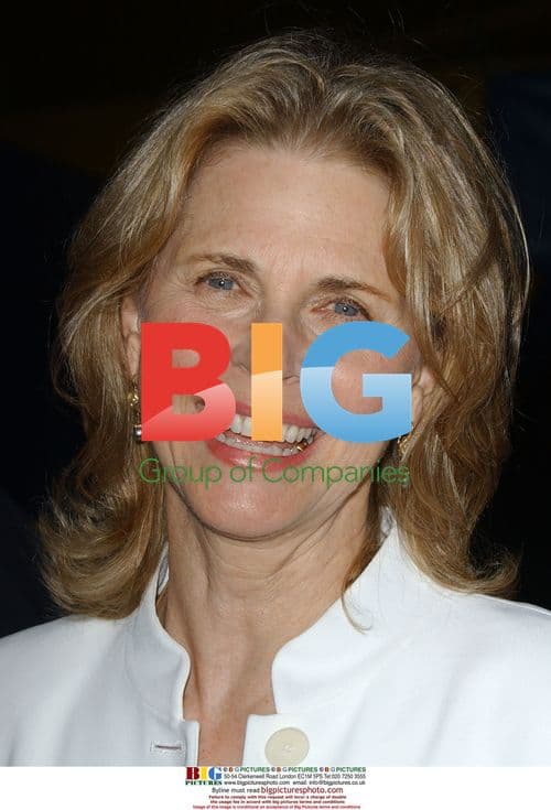 Lindsay Wagner at Cirque du Soleil Opening