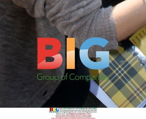 Pregnant Nicole Richie Leaving Cafe