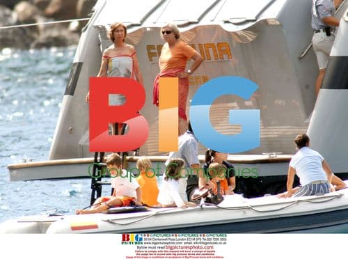 Dukes of Palma and Lugo with Spanish royals on yacht