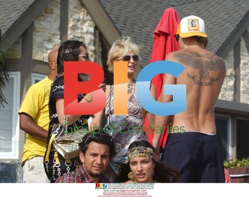 Paris Hilton and Kid Rock beach party