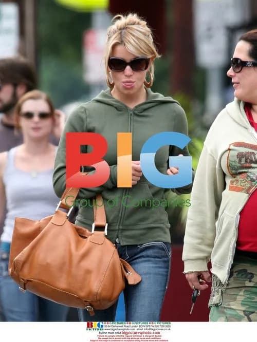 Jessica Simpson Out for Lunch