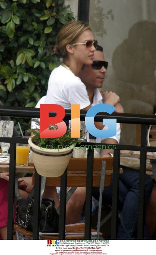 Jessica Alba and Cash Warren reunite