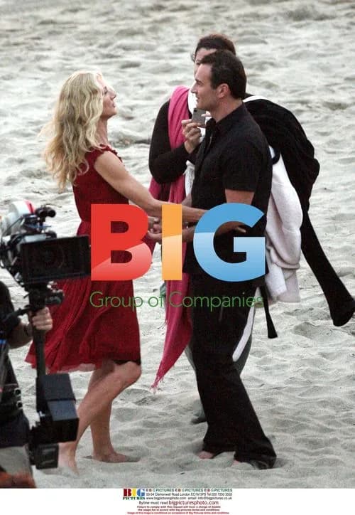 Julian McMahon and Joely Richardson on Nip / Tuck set
