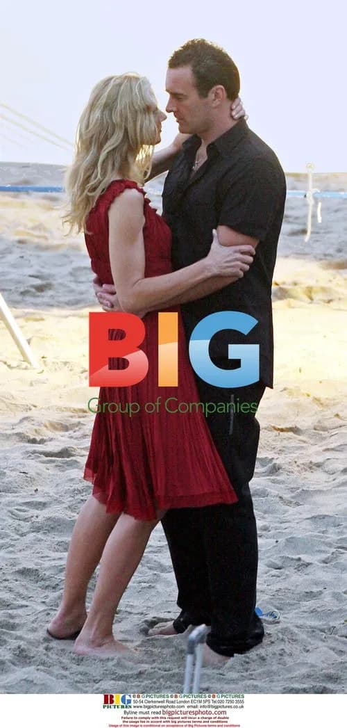 Julian McMahon and Joely Richardson film romantic Nip/Tuck scene