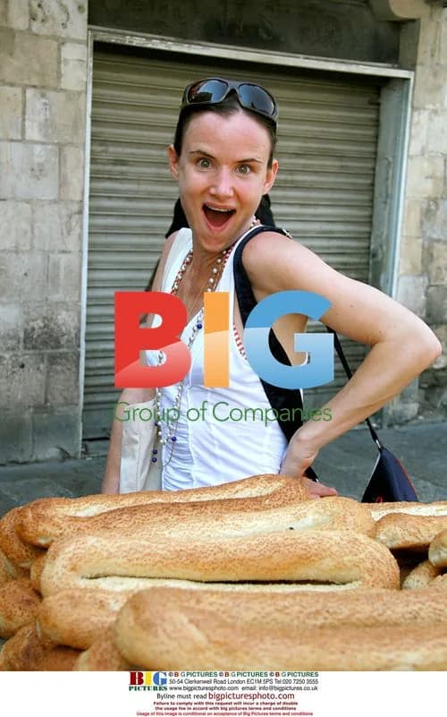 Juliette Lewis Visits Jerusalem