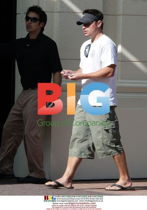 Nick Lachey and Vanessa Minillo in Laguna Beach