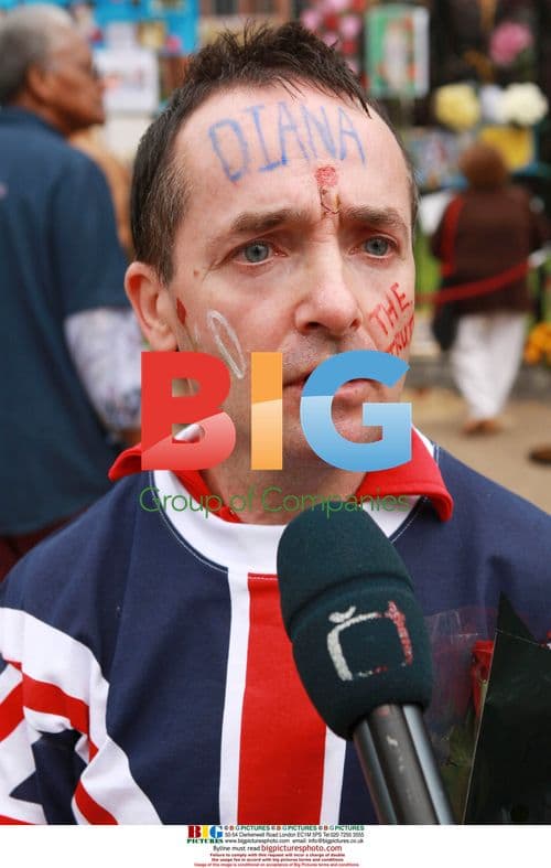 Diana, Princess of Wales tribute at Kensington Palace