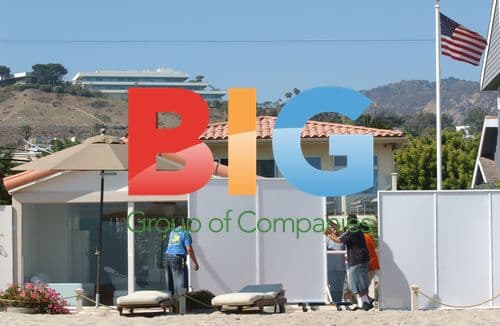 Paris Hilton Leaves Malibu Beach Cottage