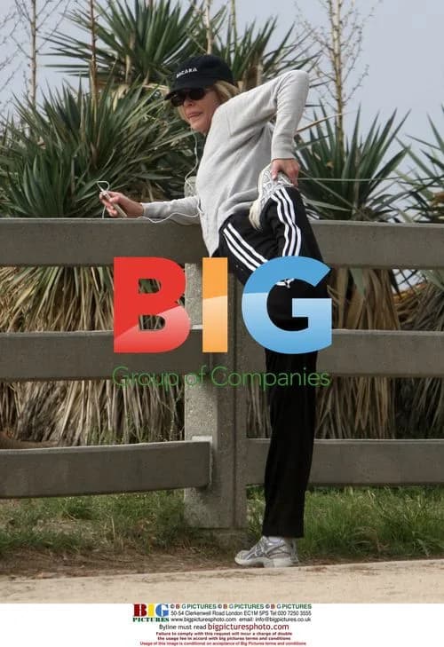 Meg Ryan Jogging in Brentwood