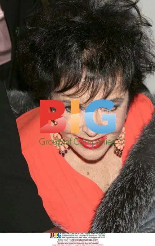 Elizabeth Taylor at 'Love Letters' in Hollywood
