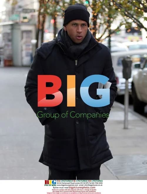 Alex Rodriguez at NYC newsstand