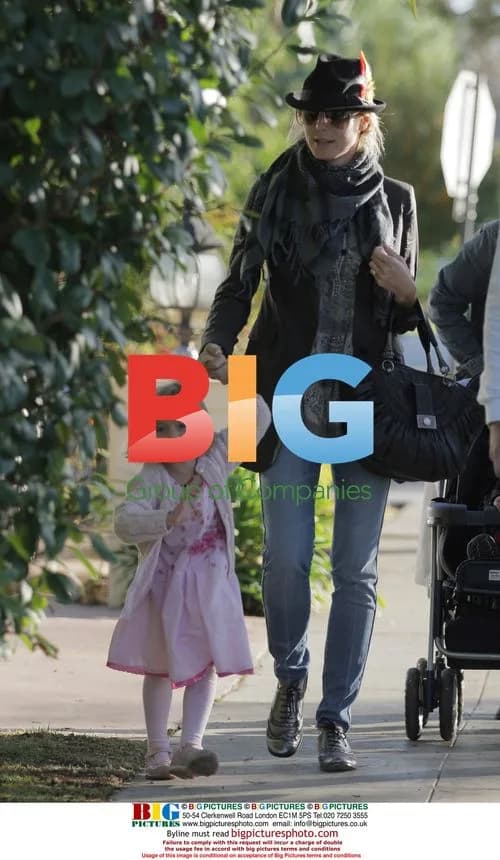 Heidi Klum Shopping with Kids in Beverly Hills
