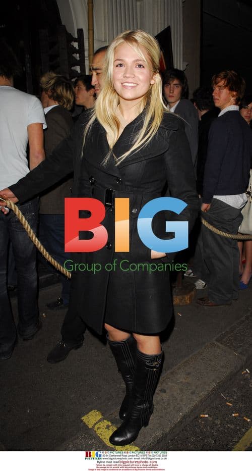 Neighbours star Steph McIntosh at Mahiki Club