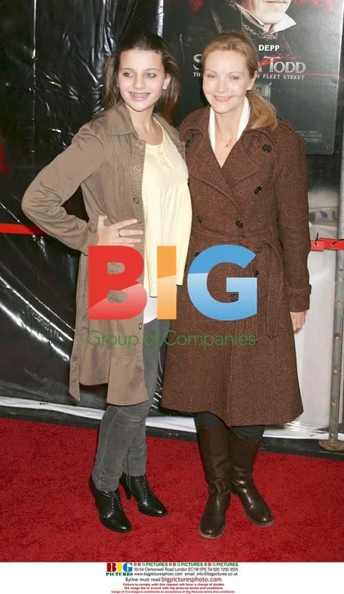 Sadie Allen and Joan Allen at 'Sweeney Todd' Premiere