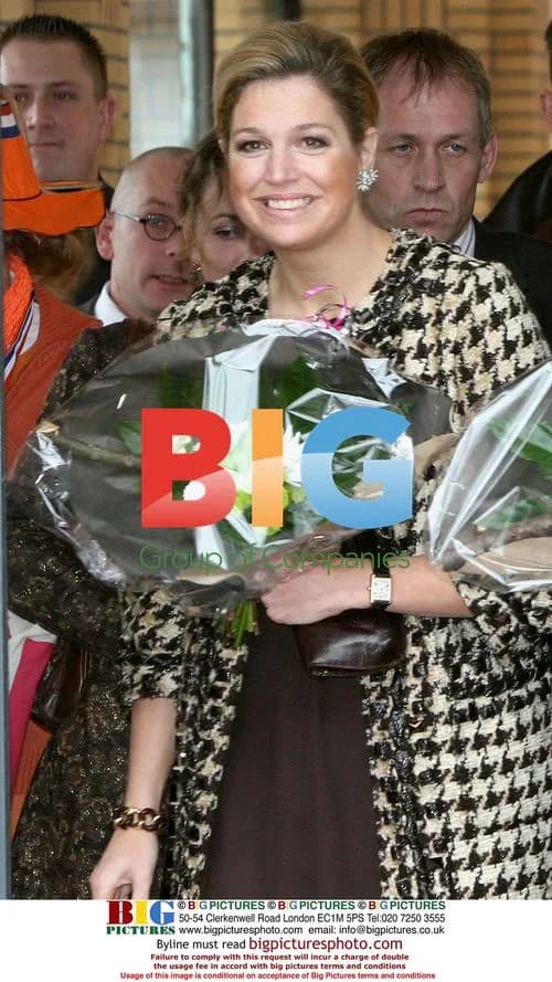 Maxima and Mathilde at Dutch Art Exhibit