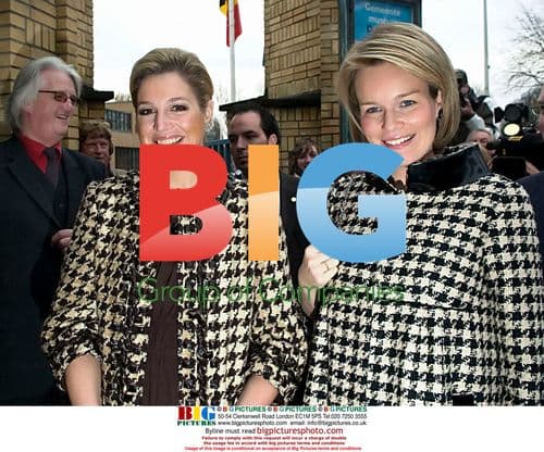 Princesses Maxima and Mathilde at Exhibition