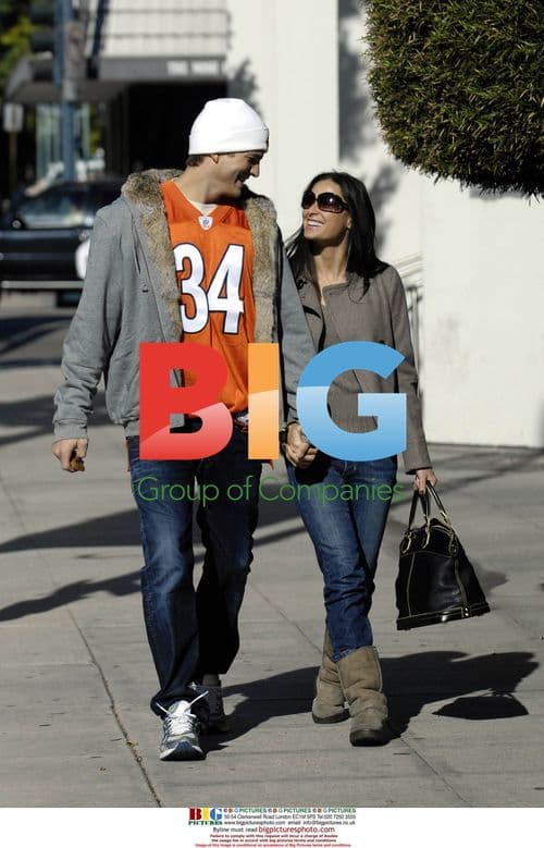 Demi Moore and Ashton Kutcher's Romantic Walk