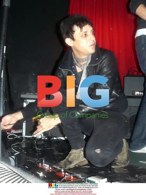 Jamie Hince and The Kills play Soho concert